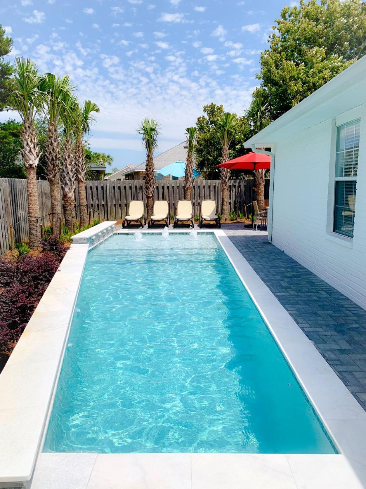 Beautiful Pet Friendly Home! Tropical Pool, Optional Golf Cart & Pool Heat, Minutes To Beach 德斯廷 外观 照片
